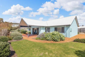 Beachfront Prevelly - A Beachfront Escape Perfect for Families and Close to Margaret River